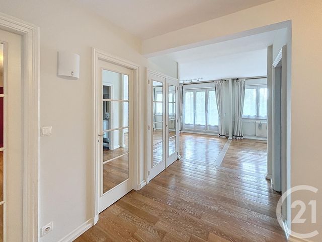 Appartement F4 à louer - 4 pièces - 98,47 m2 - Luxeuil Les Bains - 70 - FRANCHE-COMTE