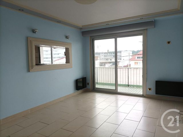 Appartement F3 à louer - 3 pièces - 61,19 m2 - Lure - 70 - FRANCHE-COMTE